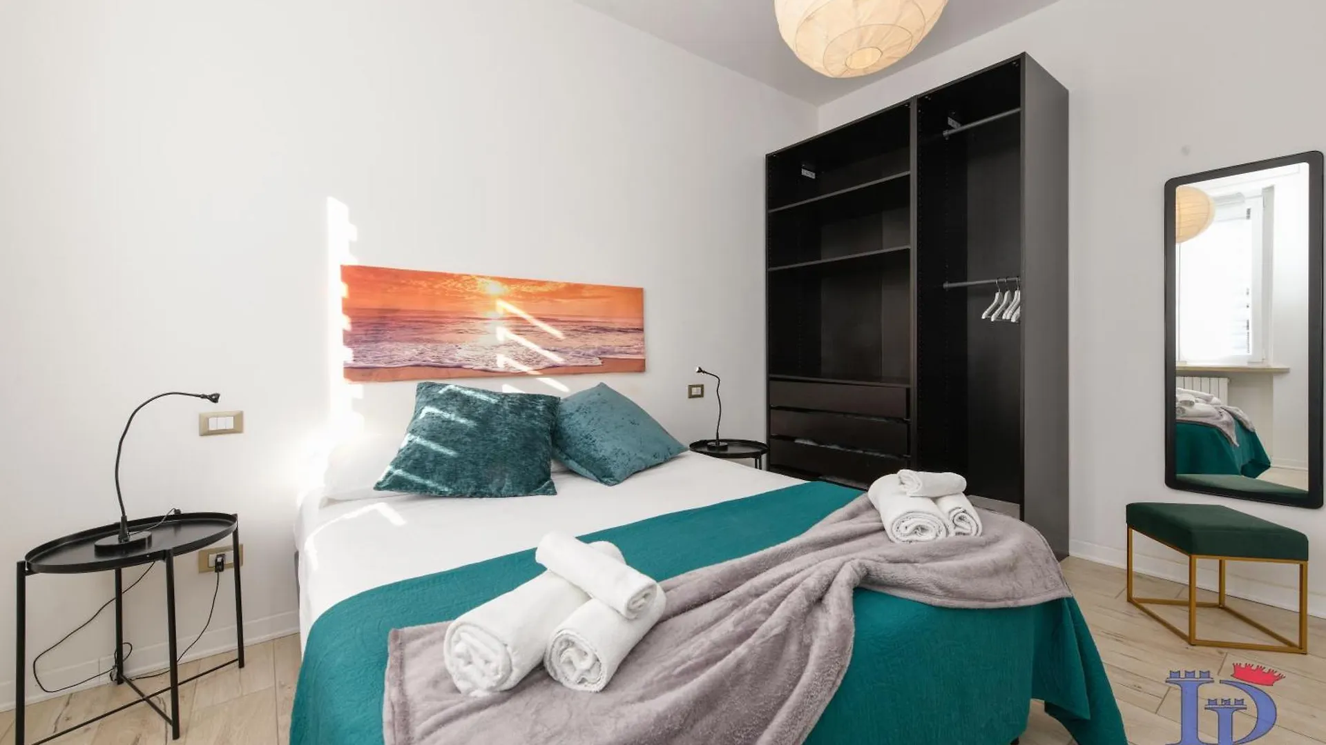 Desenzanoloft Official Partner Marriott Homes & Villas - Window Of Lake Family Apartment With Parking Spot Desenzano del Garda 0*,