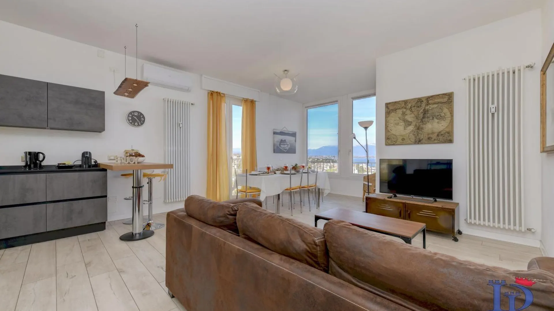 Desenzanoloft Official Partner Marriott Homes & Villas - Window Of Lake Family Apartment With Parking Spot Desenzano del Garda